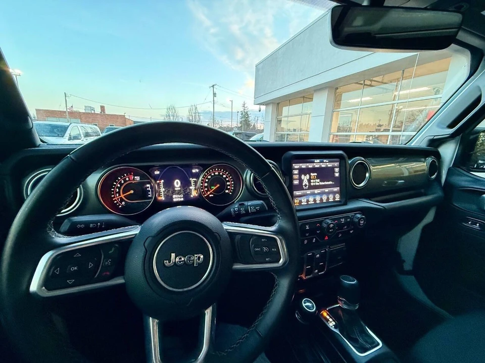 2019 Jeep JL Wrangler - Image 16 of 21
