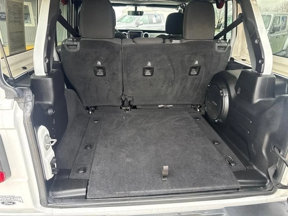 2019 Jeep JL Wrangler - Image 13 of 20