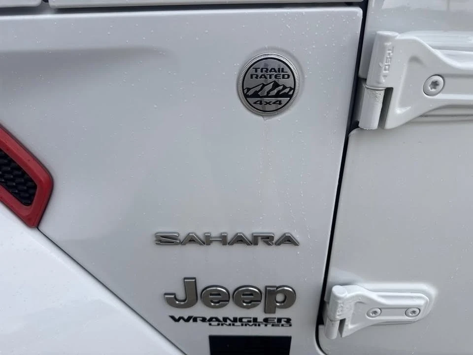 2019 Jeep JL Wrangler - Image 11 of 20