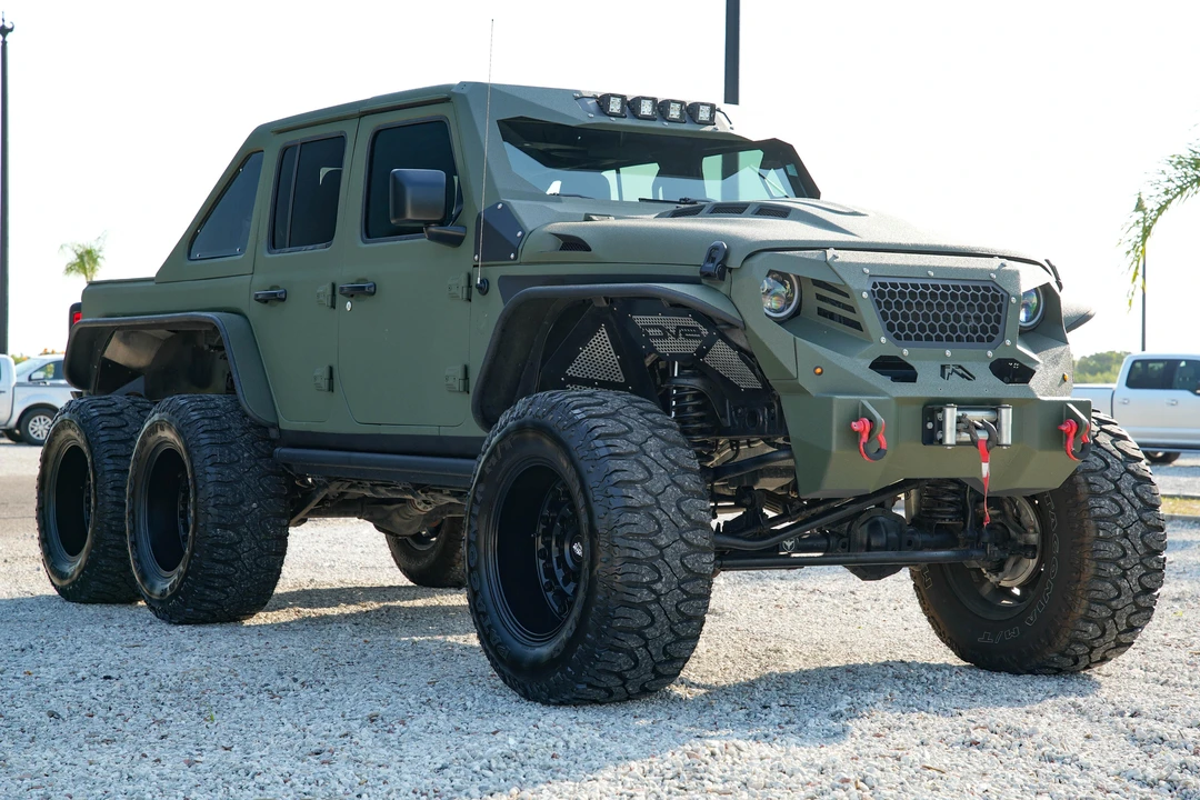 2019 Jeep JL Wrangler - Image 17 of 31