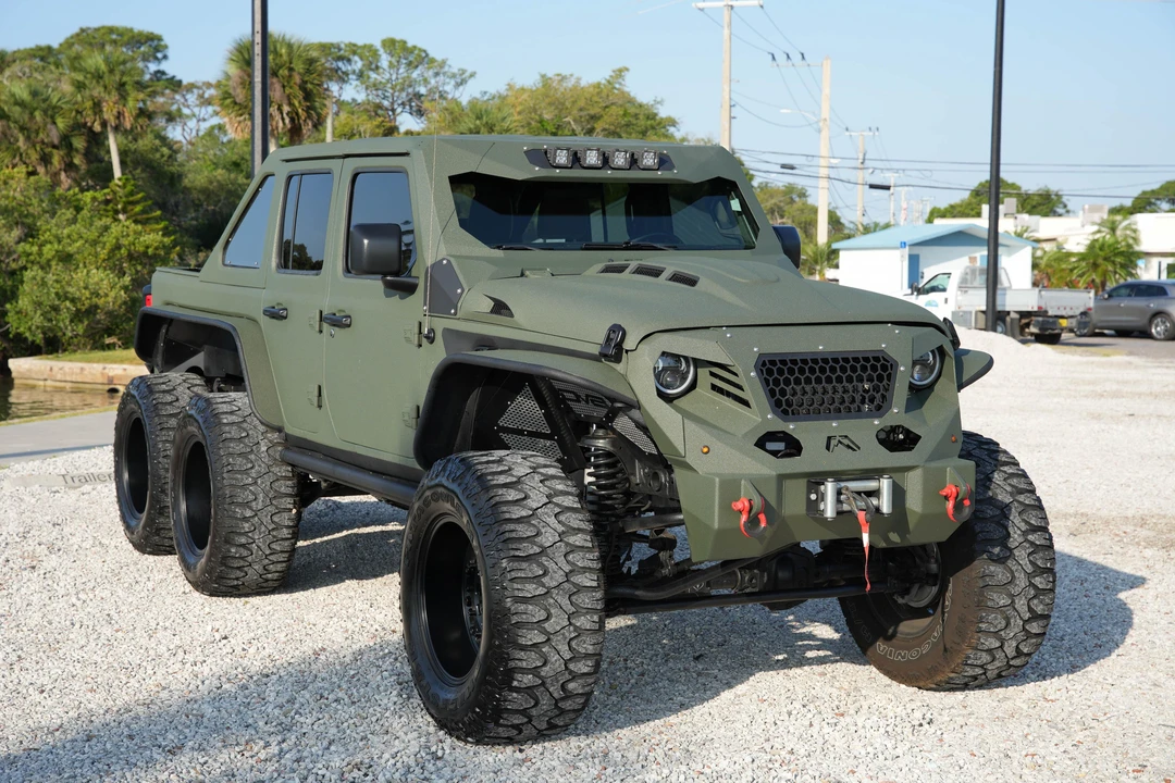 2019 Jeep JL Wrangler - Image 18 of 31