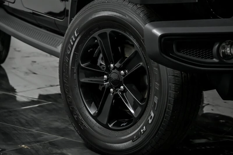 2019 Jeep JL Wrangler - Image 3 of 31