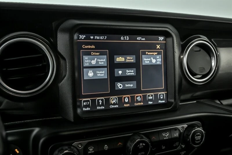 2019 Jeep JL Wrangler - Image 29 of 31
