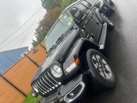 2019 Jeep Wrangler Unlimited Sahara Altitude