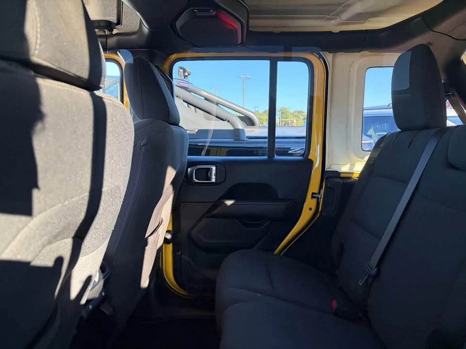 2019 Jeep JL Wrangler - Image 10 of 13