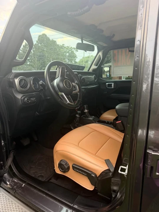 2019 Jeep JL Wrangler - Image 5 of 6