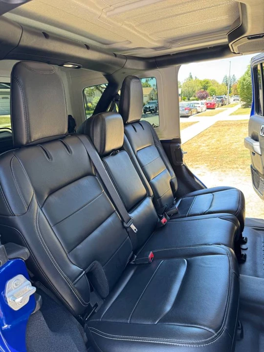 2019 Jeep JL Wrangler - Image 15 of 21