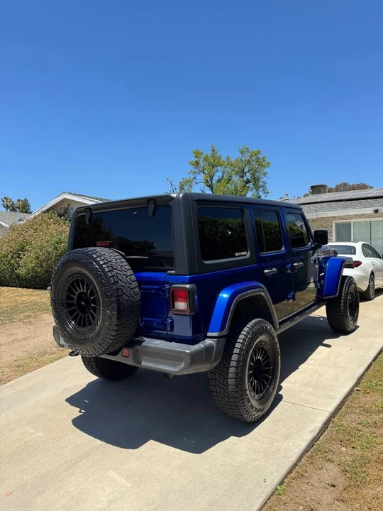 2019 Jeep JL Wrangler - Image 6 of 21