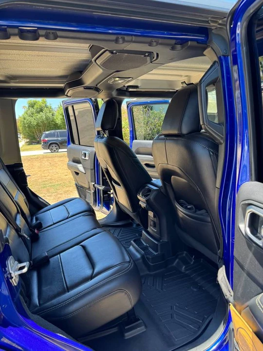 2019 Jeep JL Wrangler - Image 14 of 21