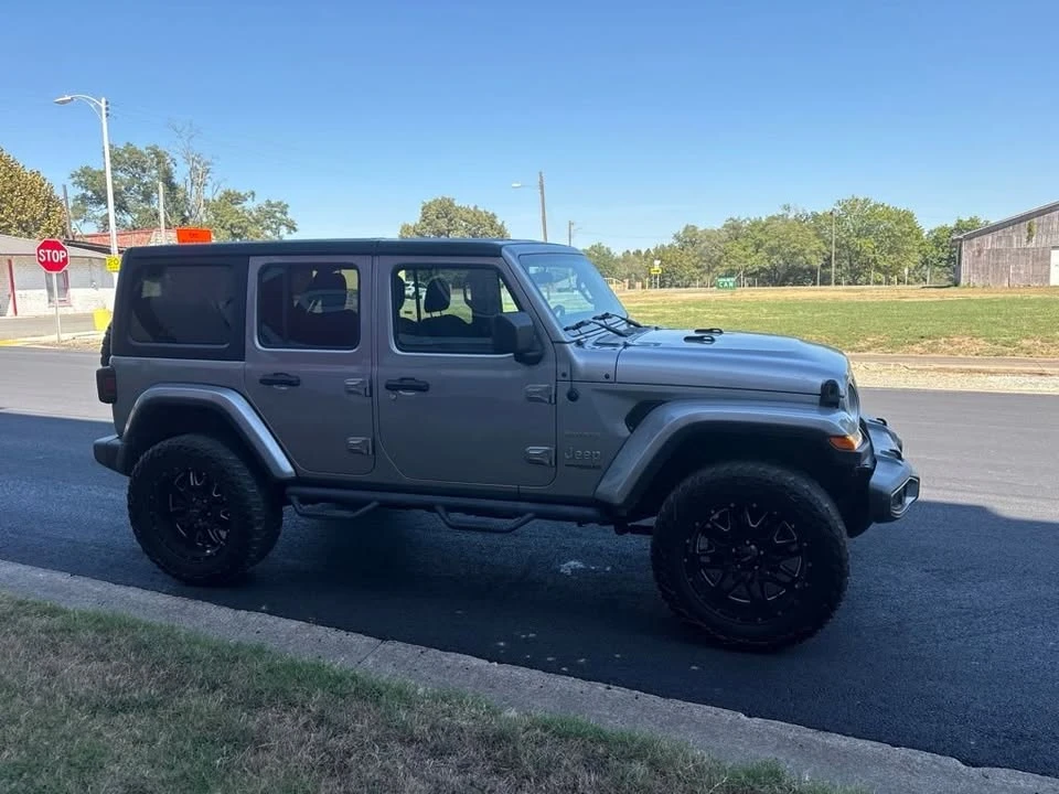 2019 Jeep JL Wrangler - Image 7 of 20
