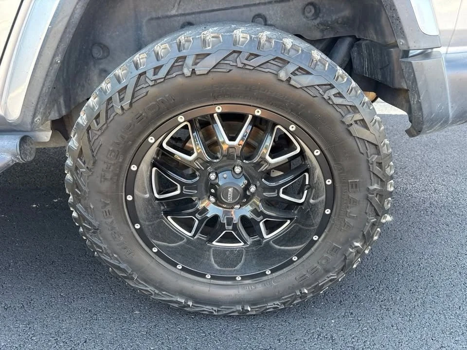 2019 Jeep JL Wrangler - Image 19 of 20