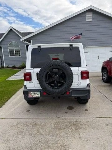 2019 Jeep JL Wrangler - Image 7 of 15