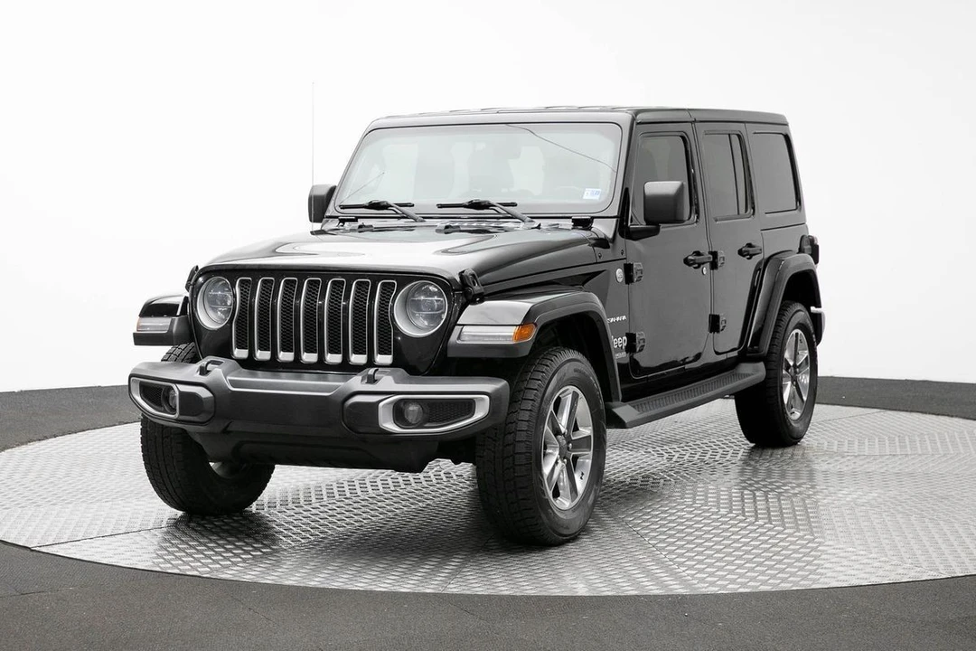 2019 Jeep JL Wrangler - Image 2 of 31