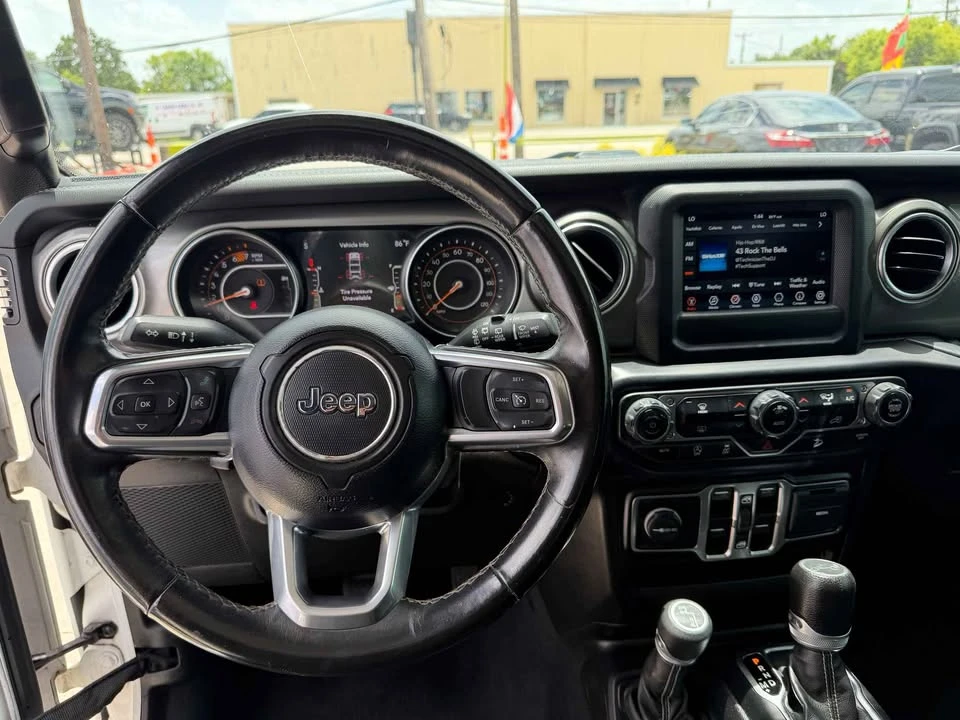 2019 Jeep JL Wrangler - Image 2 of 10