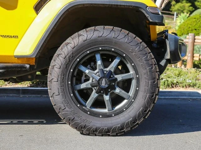 2019 Jeep JL Wrangler - Image 12 of 21