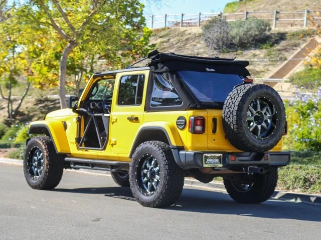2019 Jeep JL Wrangler - Image 4 of 31