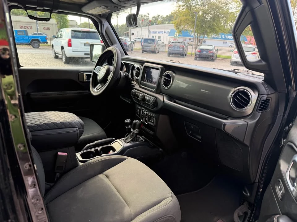 2019 Jeep JL Wrangler - Image 8 of 10