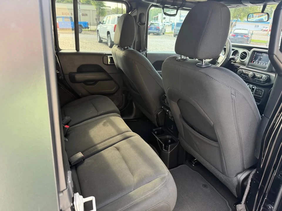 2019 Jeep JL Wrangler - Image 7 of 10