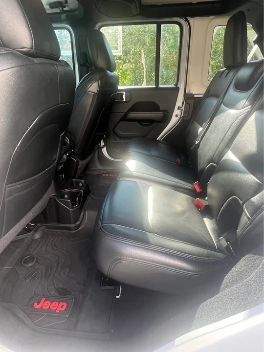 2019 Jeep JL Wrangler - Image 13 of 16