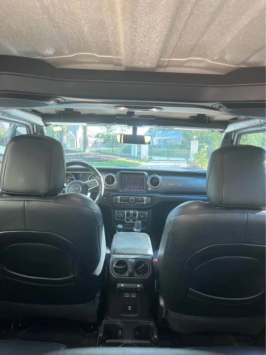 2019 Jeep JL Wrangler - Image 9 of 16