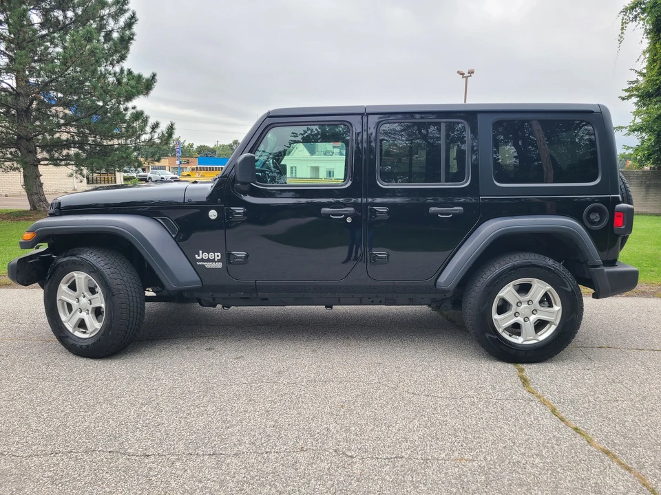 2019 Jeep JL Wrangler - Image 2 of 26