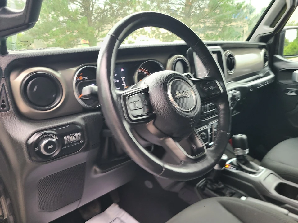 2019 Jeep JL Wrangler - Image 9 of 26