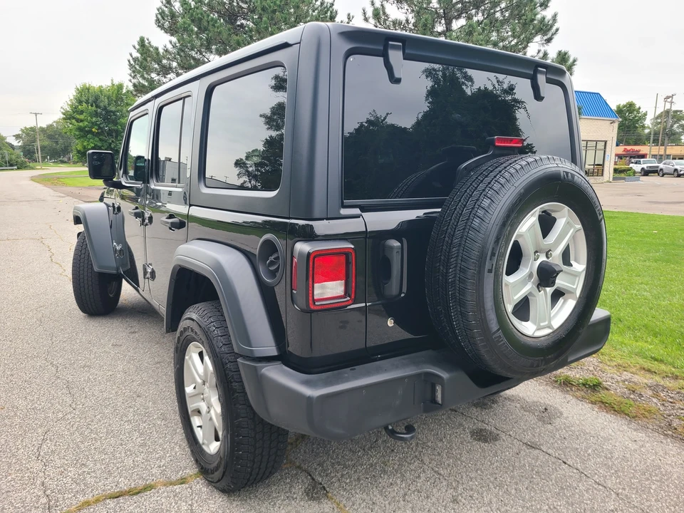 2019 Jeep JL Wrangler - Image 3 of 26
