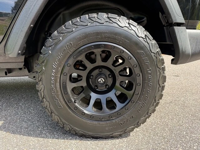 2019 Jeep JL Wrangler - Image 10 of 21