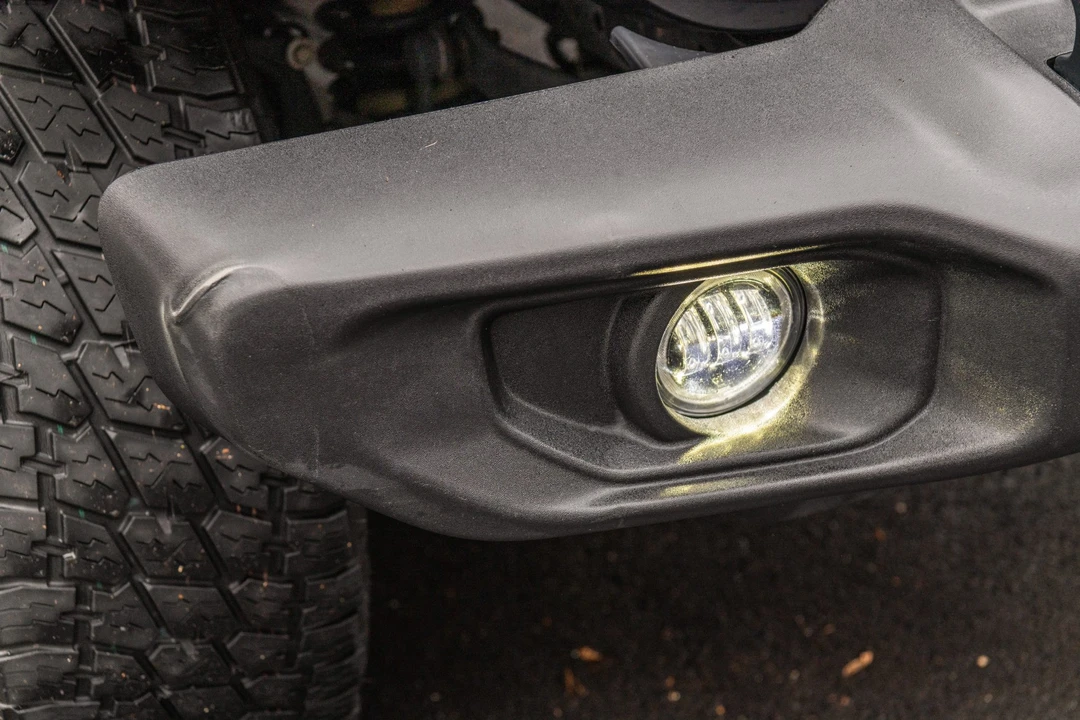 2019 Jeep JL Wrangler - Image 18 of 31