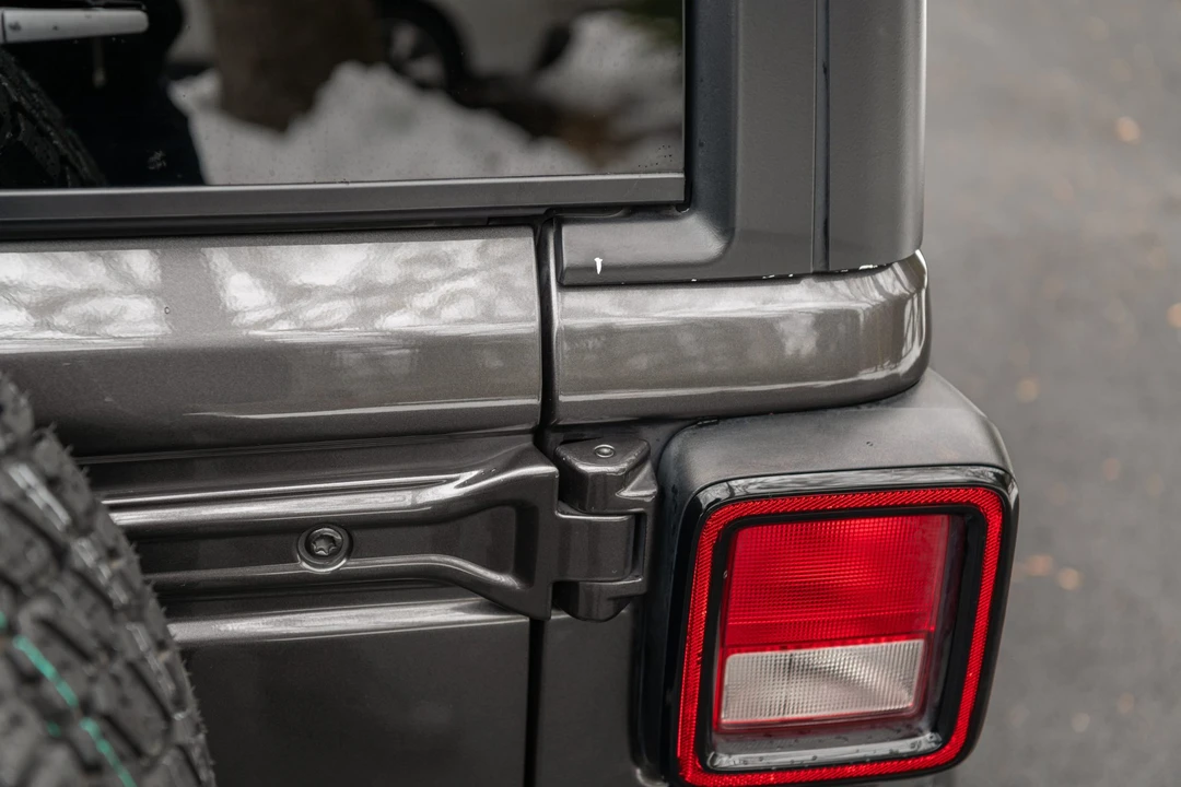 2019 Jeep JL Wrangler - Image 27 of 31