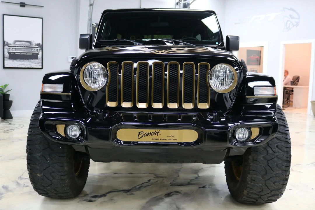 2019 Jeep JL Wrangler - Image 2 of 5