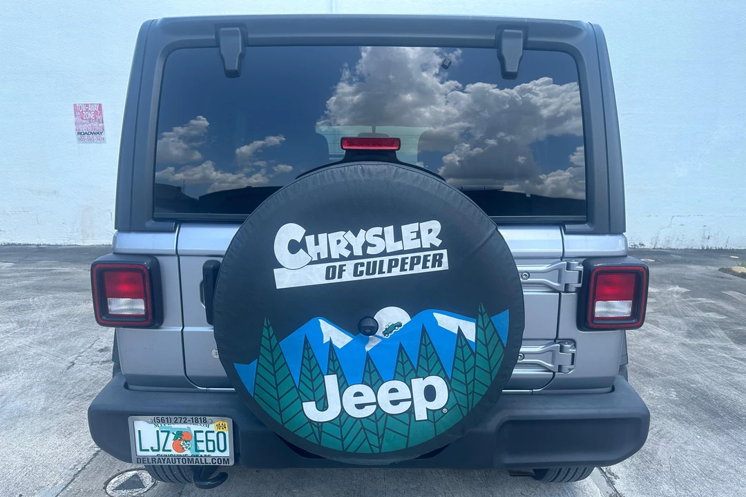 2019 Jeep JL Wrangler - Image 5 of 31