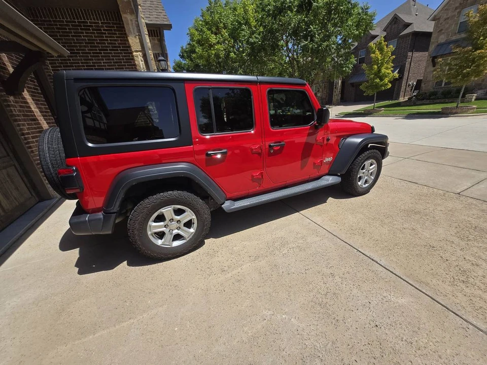 2019 Jeep JL Wrangler - Image 9 of 16