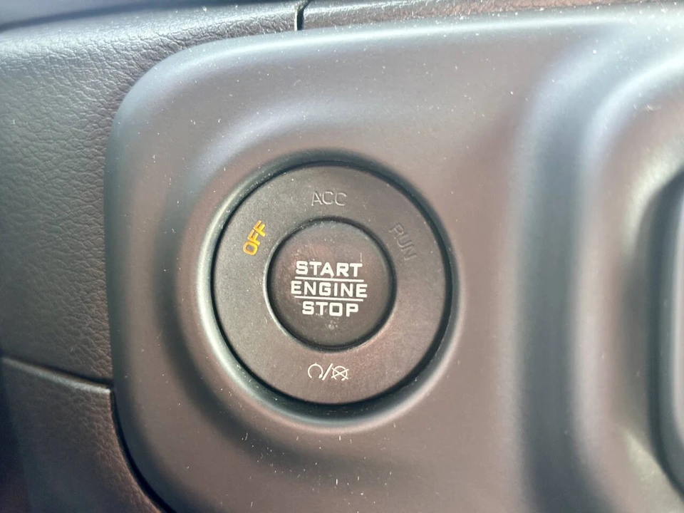2019 Jeep JL Wrangler - Image 27 of 31