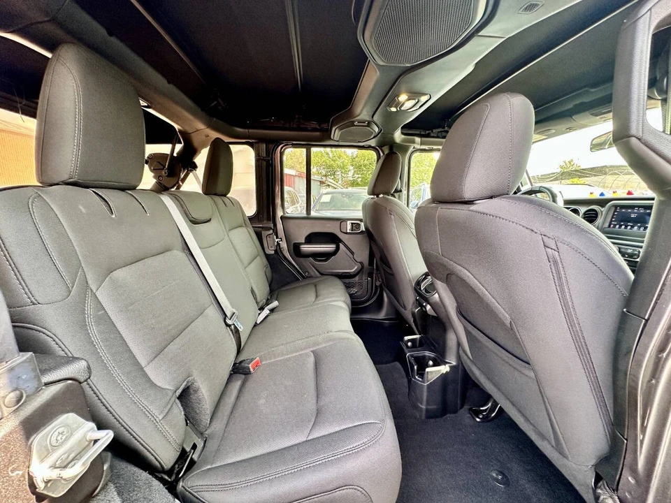 2019 Jeep JL Wrangler - Image 14 of 21