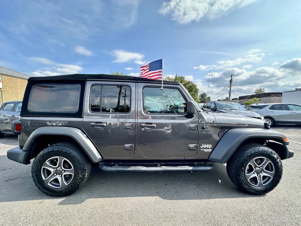 2019 Jeep JL Wrangler - Image 8 of 21