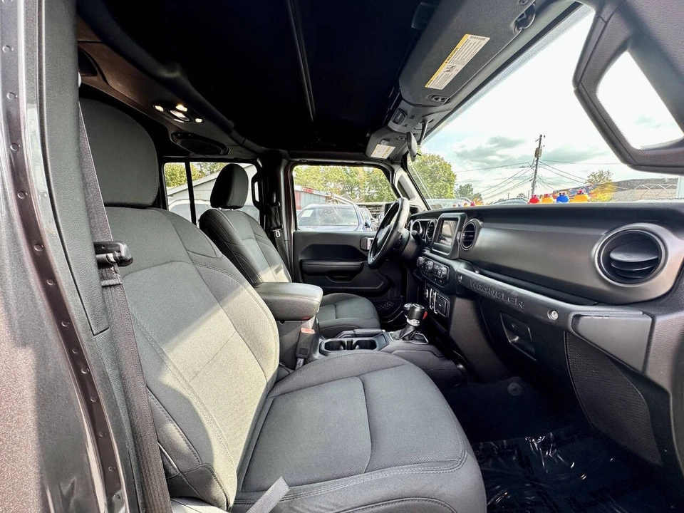 2019 Jeep JL Wrangler - Image 16 of 21