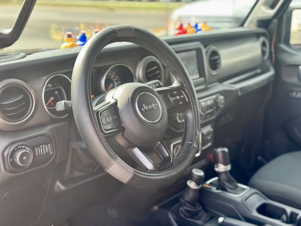 2019 Jeep JL Wrangler - Image 9 of 21
