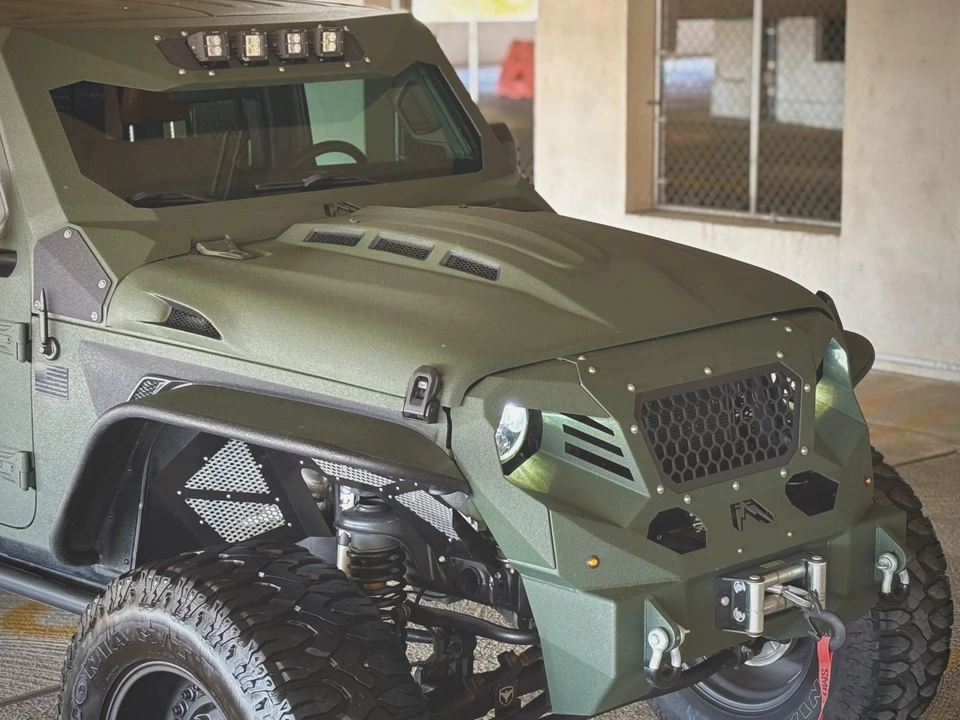 2019 Jeep JL Wrangler - Image 25 of 31