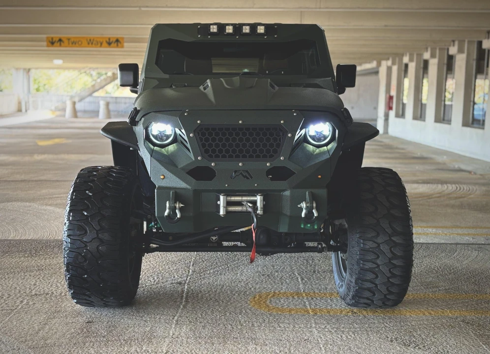 2019 Jeep JL Wrangler - Image 6 of 31