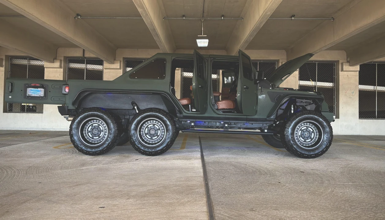 2019 Jeep JL Wrangler - Image 27 of 31