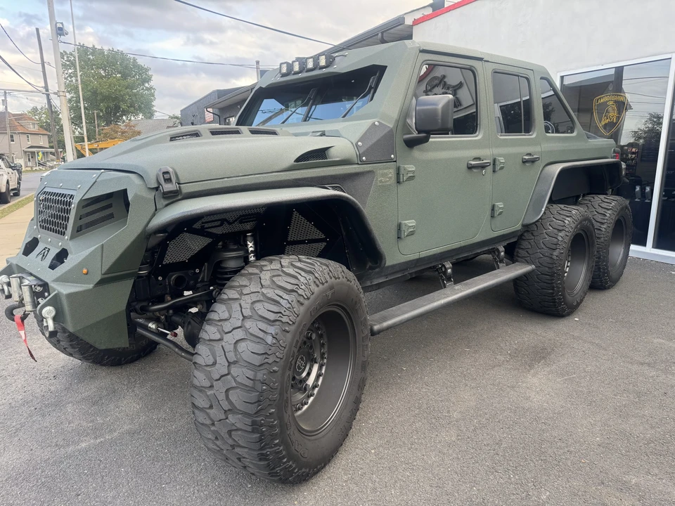 2019 Jeep JL Wrangler - Image 2 of 31