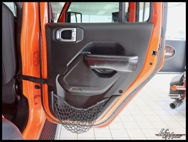 2019 Jeep JL Wrangler - Image 29 of 31