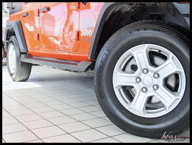 2019 Jeep JL Wrangler - Image 4 of 12