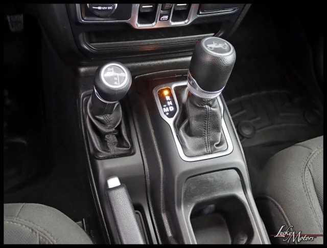 2019 Jeep JL Wrangler - Image 20 of 31