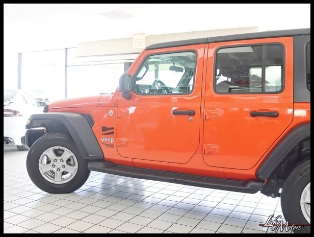 2019 Jeep JL Wrangler - Image 9 of 31