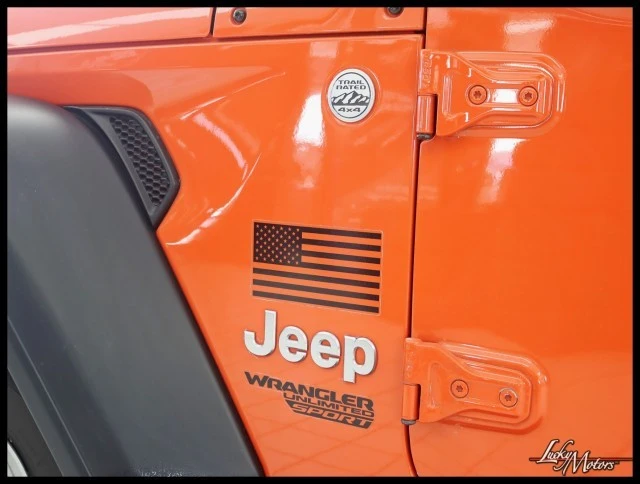 2019 Jeep JL Wrangler - Image 11 of 31