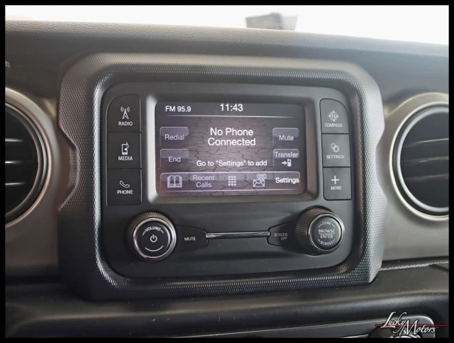 2019 Jeep JL Wrangler - Image 18 of 31