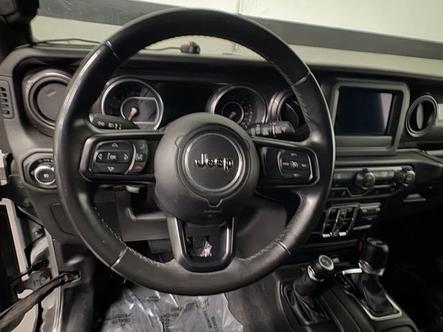 2019 Jeep JL Wrangler - Image 23 of 31