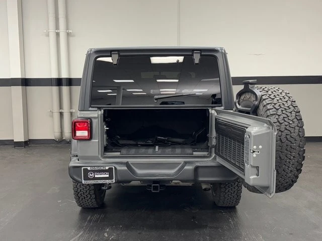 2019 Jeep JL Wrangler - Image 15 of 31